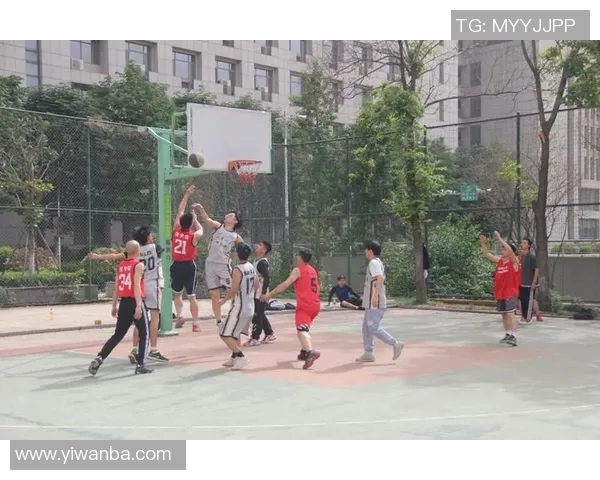 重庆篮球队近期状态分析与表现评估及未来发展趋势探讨